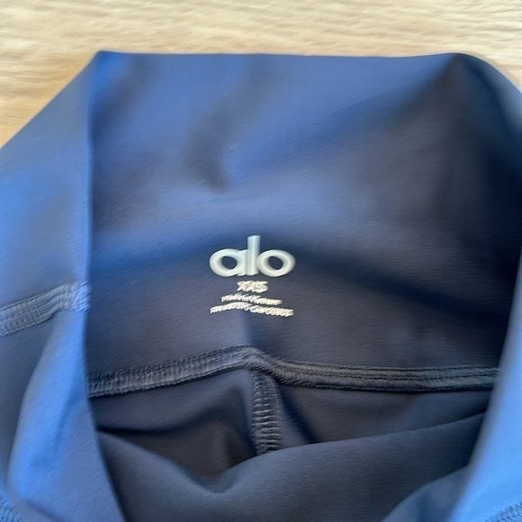 Alo yoga airlift leggings Color navy - Picture 6 of 9